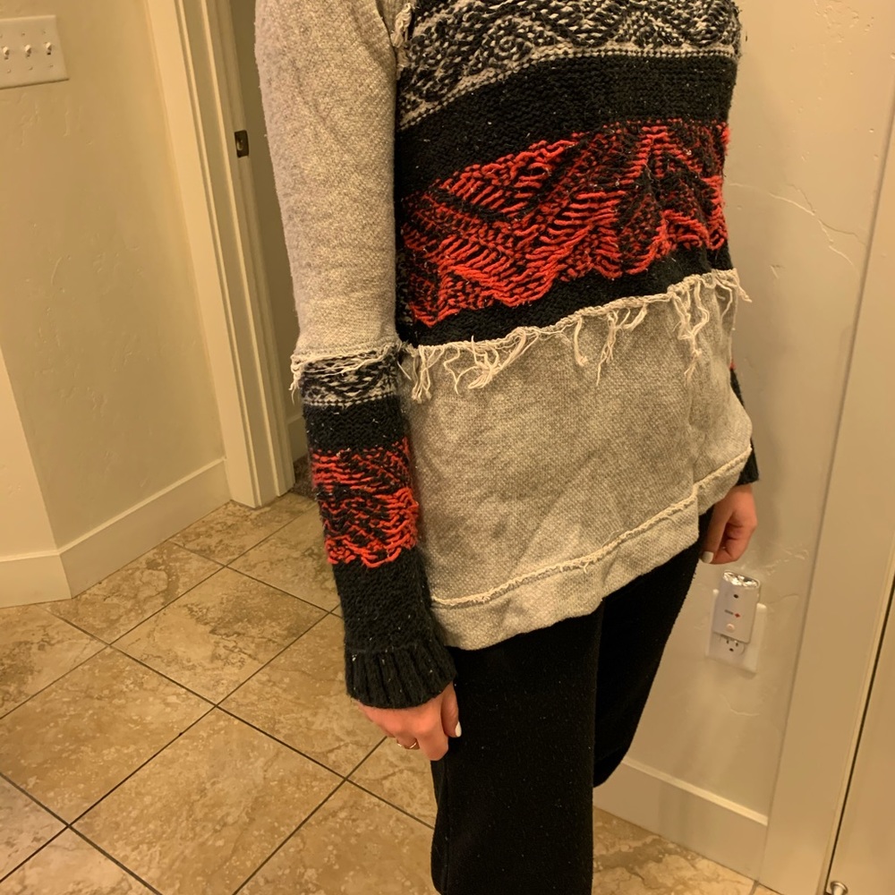 Sweater - Picture 3 of 6
